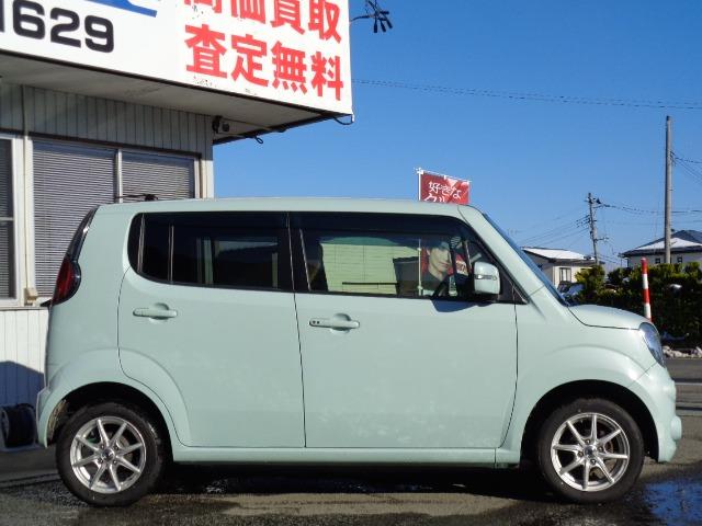 モコ X FOUR 4WD プッシュスタート CD FM/AM バックカメラ 電動格納ミラー ミラーヒーター シートヒーター フォグランプ 社外アルミホイール ABS 運転席&助手席エアバッグ 盗難防止装置(4枚目)