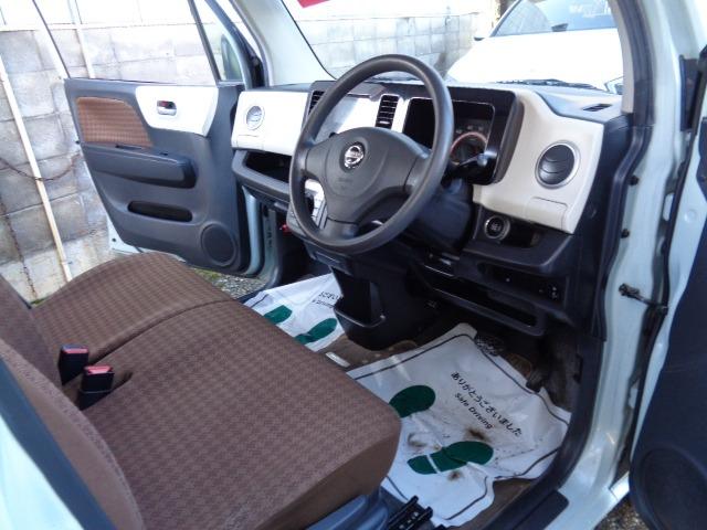 モコ X FOUR 4WD プッシュスタート CD FM/AM バックカメラ 電動格納ミラー ミラーヒーター シートヒーター フォグランプ 社外アルミホイール ABS 運転席&助手席エアバッグ 盗難防止装置(9枚目)