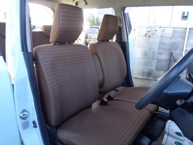 モコ X FOUR 4WD プッシュスタート CD FM/AM バックカメラ 電動格納ミラー ミラーヒーター シートヒーター フォグランプ 社外アルミホイール ABS 運転席&助手席エアバッグ 盗難防止装置(10枚目)