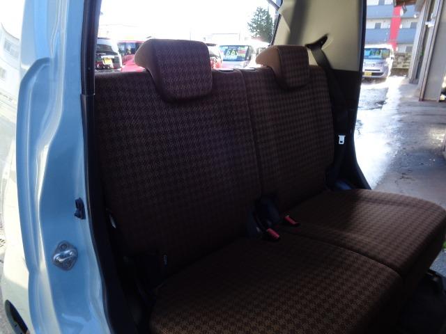 モコ X FOUR 4WD プッシュスタート CD FM/AM バックカメラ 電動格納ミラー ミラーヒーター シートヒーター フォグランプ 社外アルミホイール ABS 運転席&助手席エアバッグ 盗難防止装置(12枚目)