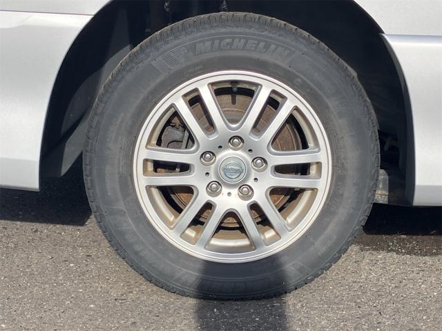 セレナ ハイウェイスター　４ＷＤ　ＥＴＣ　バックカメラ　ナビ　ＴＶ　オートクルーズコントロール　左電動スライドドア（右不良）　オートライト　スマートキー　アイドリングストップ　電動格納ミラー　３列シート　ＣＶＴ　アルミホイール（20枚目）