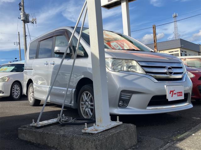 セレナ ハイウェイスター　４ＷＤ　ＥＴＣ　バックカメラ　ナビ　ＴＶ　オートクルーズコントロール　左電動スライドドア（右不良）　オートライト　スマートキー　アイドリングストップ　電動格納ミラー　３列シート　ＣＶＴ　アルミホイール（22枚目）