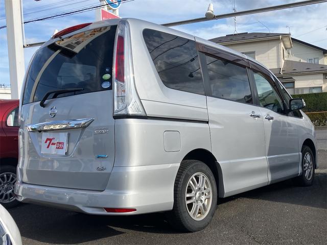 セレナ ハイウェイスター　４ＷＤ　ＥＴＣ　バックカメラ　ナビ　ＴＶ　オートクルーズコントロール　左電動スライドドア（右不良）　オートライト　スマートキー　アイドリングストップ　電動格納ミラー　３列シート　ＣＶＴ　アルミホイール（24枚目）