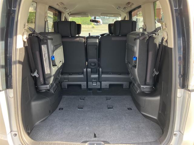 セレナ ハイウェイスター　４ＷＤ　ＥＴＣ　バックカメラ　ナビ　ＴＶ　オートクルーズコントロール　左電動スライドドア（右不良）　オートライト　スマートキー　アイドリングストップ　電動格納ミラー　３列シート　ＣＶＴ　アルミホイール（61枚目）