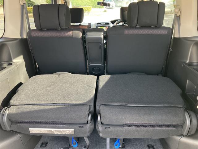 セレナ ハイウェイスター　４ＷＤ　ＥＴＣ　バックカメラ　ナビ　ＴＶ　オートクルーズコントロール　左電動スライドドア（右不良）　オートライト　スマートキー　アイドリングストップ　電動格納ミラー　３列シート　ＣＶＴ　アルミホイール（62枚目）