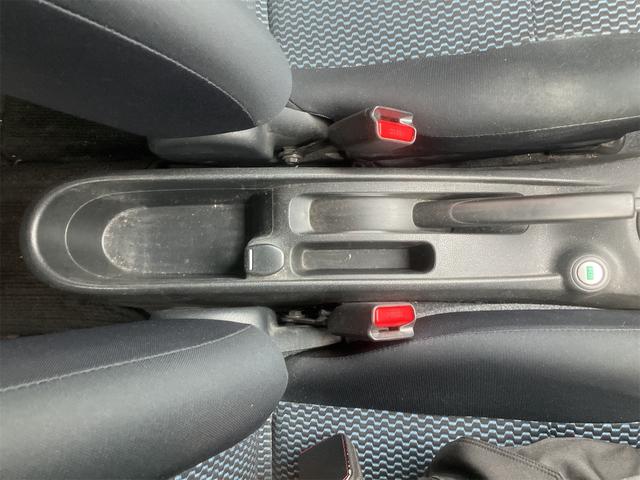 すぐにご来店頂けない場合や遠方にお住まいの方、車両状態の詳細が知りたい方はお気軽にご連絡下さい♪