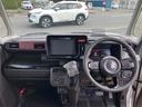 車を運転する際には運転席の存在は欠かせません。なのでしっかりとチェックしたいポイントですね。