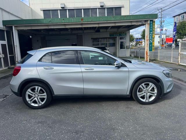 ＧＬＡクラス ＧＬＡ２５０　４マチック　純正アルミバックカメラシトシ－トヒクル－ズコントロール（7枚目）