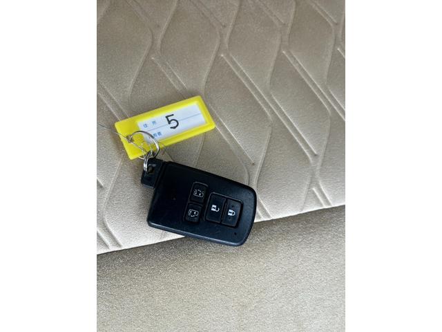 アルファード ２．５Ｘ　ナビ　アルミ　バックカメラ　クルーズ　ドライブレコーダー　　ＴＶ　ＥＴＣ（35枚目）