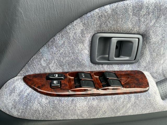 ランドクルーザープラド ＴＸリミテッド（22枚目）