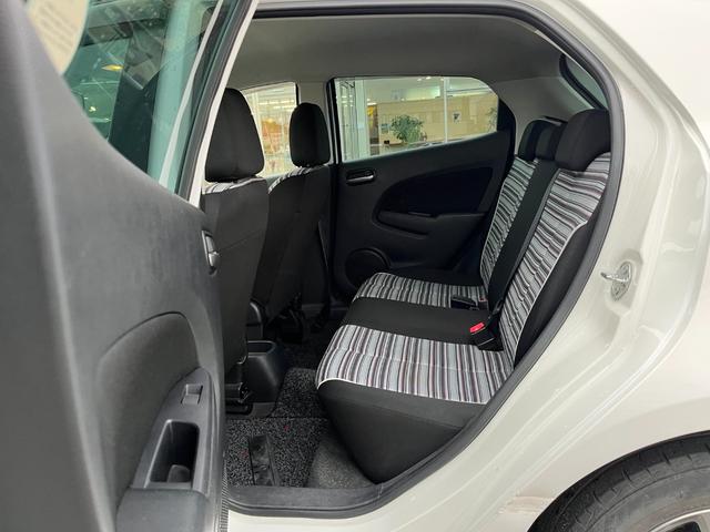 デミオ １３－スカイアクティブ　シューティングスター　ナビ　アルミ　バックカメラ（14枚目）