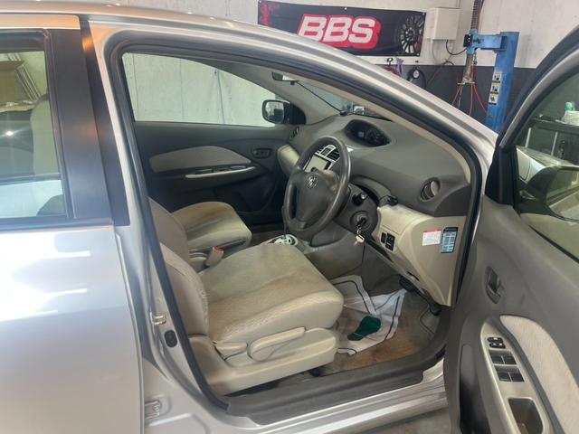 ベルタ Ｘ　ナビ　アルミ　バックカメラ　ＴＶ　ＥＴＣ（9枚目）