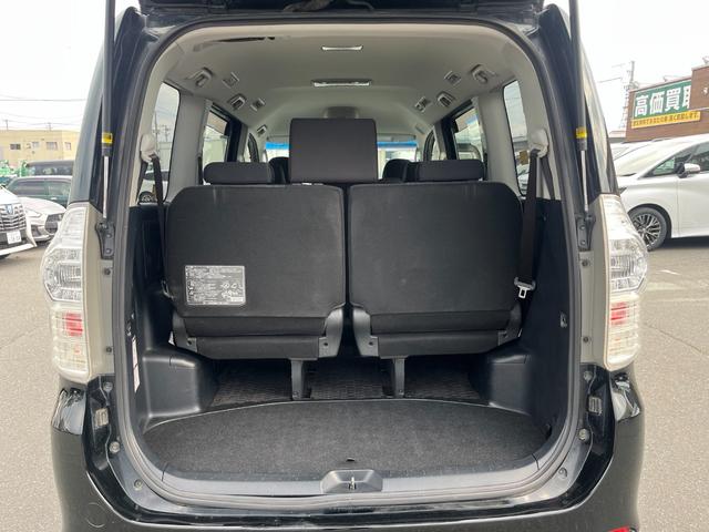 ヴォクシー ZS 煌 ナビ アルミ バックカメラ 両側電動スライドドア TV(10枚目)