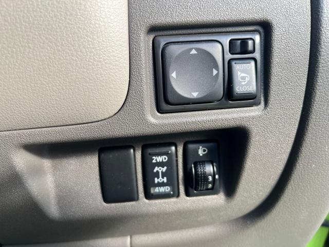 マーチ １２Ｘ　ＦＯＵＲ　ナビ　アルミ　ＥＴＣ（18枚目）