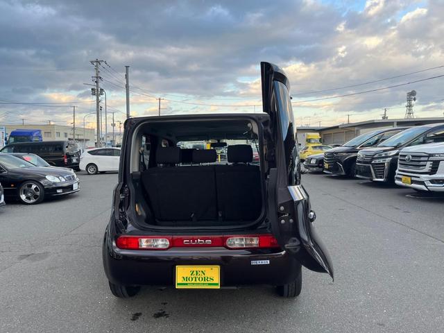 キューブ １５Ｘ　ＦＯＵＲ　Ｖセレクション　ナビ　　アルミ　　ＴＶ（9枚目）