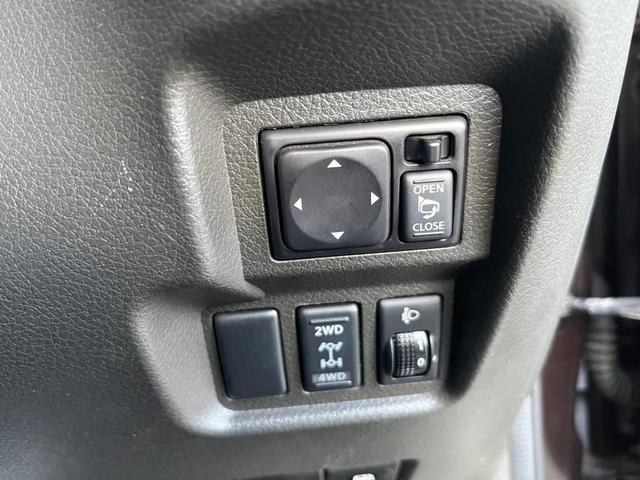 キューブ １５Ｘ　ＦＯＵＲ　Ｖセレクション　ナビ　　アルミ　　ＴＶ（20枚目）