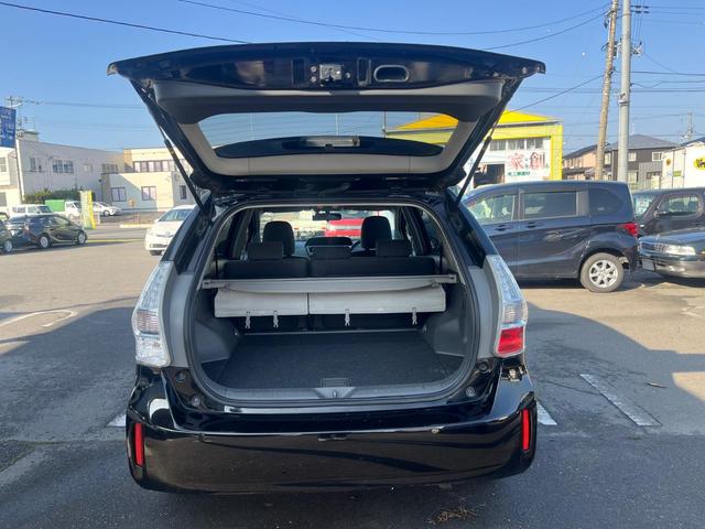 プリウスアルファ Ｓ　ナビ　アルミ　バックカメラ　ＥＴＣ　ＴＶ（9枚目）