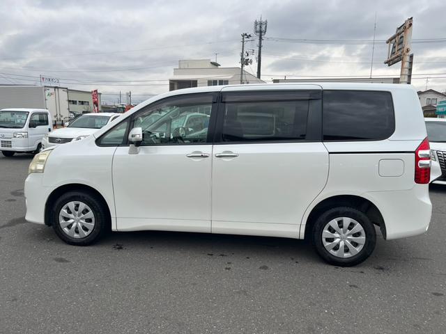 ノア X ナビ バックカメラ TV ETC(7枚目)