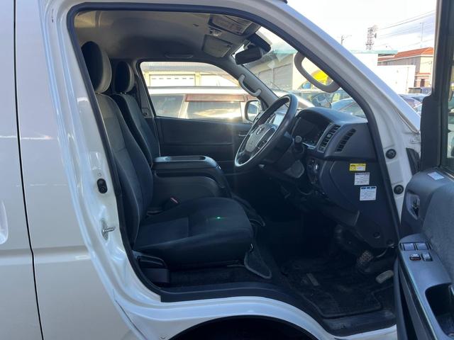 ハイエースバン ロングスーパーGL ナビ アルミ TV ETC(9枚目)