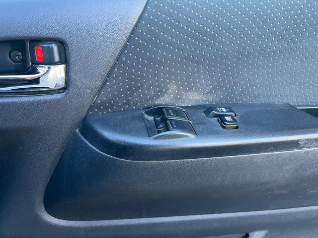 ハイエースバン ロングスーパーGL ナビ アルミ TV ETC(17枚目)