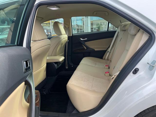 マークX プレミアム Four ナビ アルミ 電動シート シートヒーター ETC(12枚目)