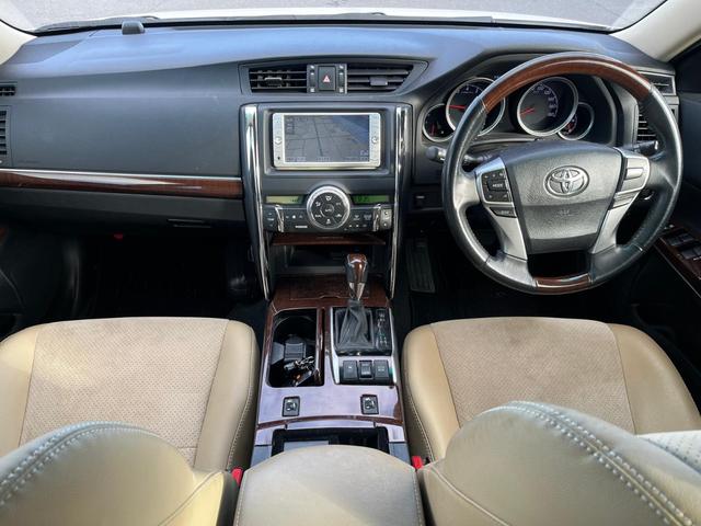 マークX プレミアム Four ナビ アルミ 電動シート シートヒーター ETC(13枚目)