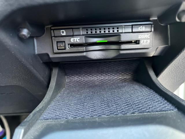 マークX プレミアム Four ナビ アルミ 電動シート シートヒーター ETC(15枚目)