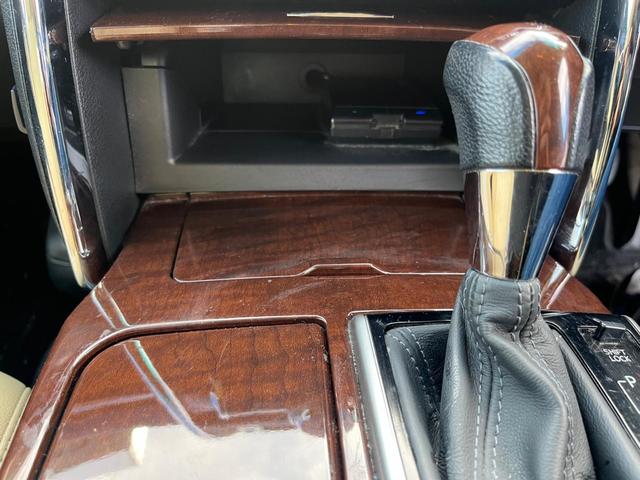 マークX プレミアム Four ナビ アルミ 電動シート シートヒーター ETC(17枚目)