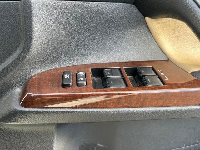 マークX プレミアム Four ナビ アルミ 電動シート シートヒーター ETC(18枚目)