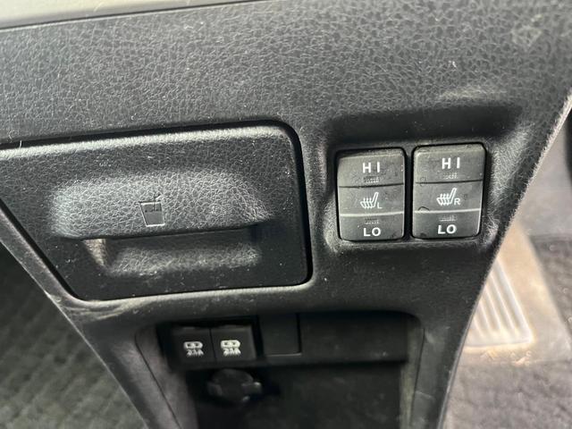 エスクァイア Gi ナビ アルミ バックカメラ シートヒーター ETC(19枚目)