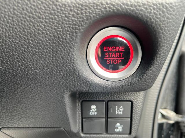 N-BOXカスタム G・Lホンダセンシング アルミ ETC プッシュスタート アイドリング ストップ シートヒーター クルーズ(18枚目)