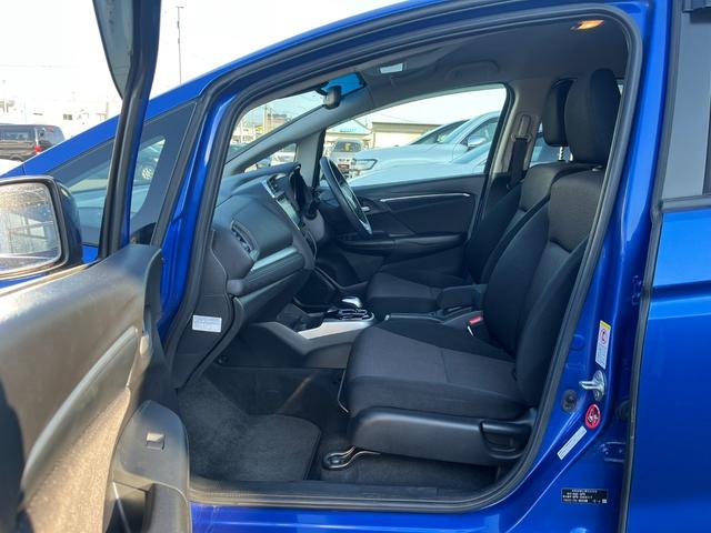 フィットハイブリッド 　アルミバックカメラ（12枚目）