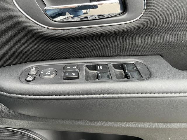 ヴェゼル ハイブリッドＸ　ナビ　アルミ　クルーズ　　ＴＶ　　ＥＴＣ（18枚目）