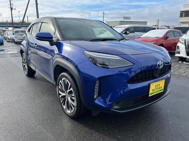 ヤリスクロス ハイブリッドＺ　ナビ　アルミ　バックカメラ　クルーズ　　ＴＶ　　ＥＴＣ（3枚目）