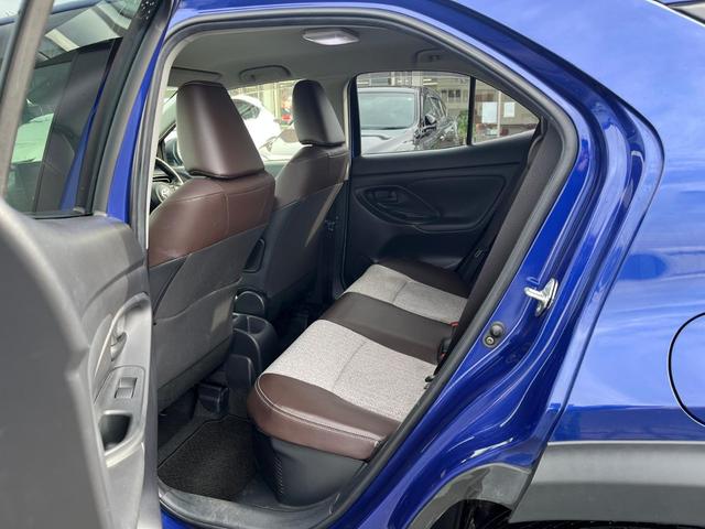 ヤリスクロス ハイブリッドＺ　ナビ　アルミ　バックカメラ　クルーズ　　ＴＶ　　ＥＴＣ（15枚目）