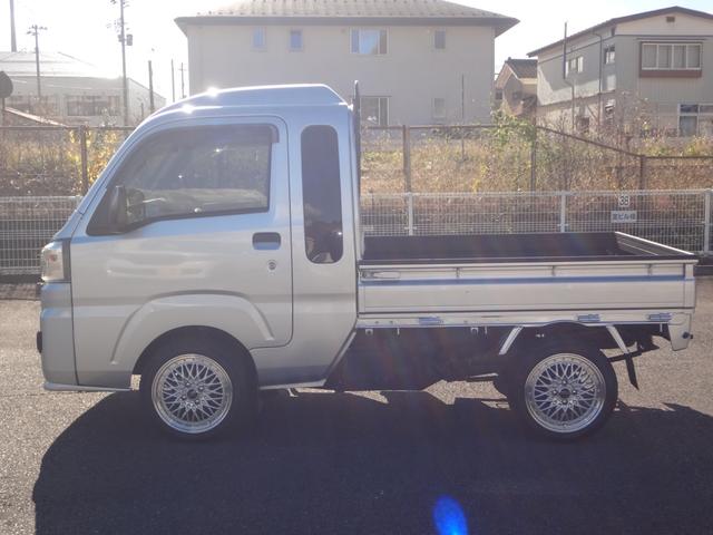 ハイゼットトラック ジャンボスタンダード　４ＷＤ　ＭＴ５速　社外ターボ　社外サブラジエター　社外アルミ（5枚目）