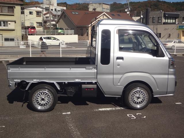 ハイゼットトラック ジャンボスタンダード　４ＷＤ　ＭＴ５速　社外ターボ　社外サブラジエター　社外アルミ（9枚目）