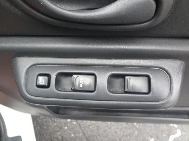 ジムニー ＸＧ　４ＷＤ　１０７，０００Ｋｍ時リビルトエンジン、ターボ交換　ナビ　エンジンスターター（11枚目）