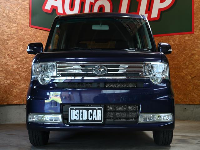 ピクシススペース カスタム X 4WD カスタム RS フルセグ走行時視聴可 メモリーナビ DVD再生 HIDヘッドライト スマートキー(9枚目)