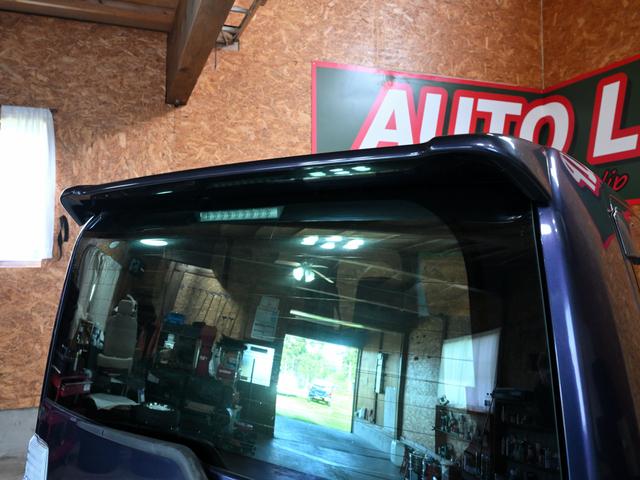 ピクシススペース カスタム X 4WD カスタム RS フルセグ走行時視聴可 メモリーナビ DVD再生 HIDヘッドライト スマートキー(17枚目)