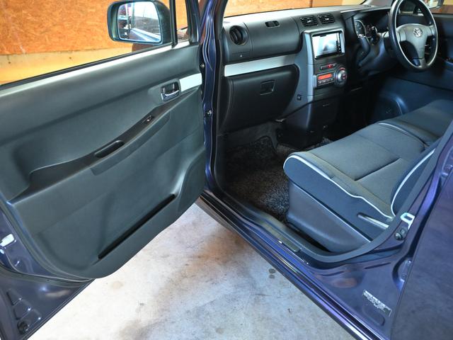 ピクシススペース カスタム X 4WD カスタム RS フルセグ走行時視聴可 メモリーナビ DVD再生 HIDヘッドライト スマートキー(43枚目)