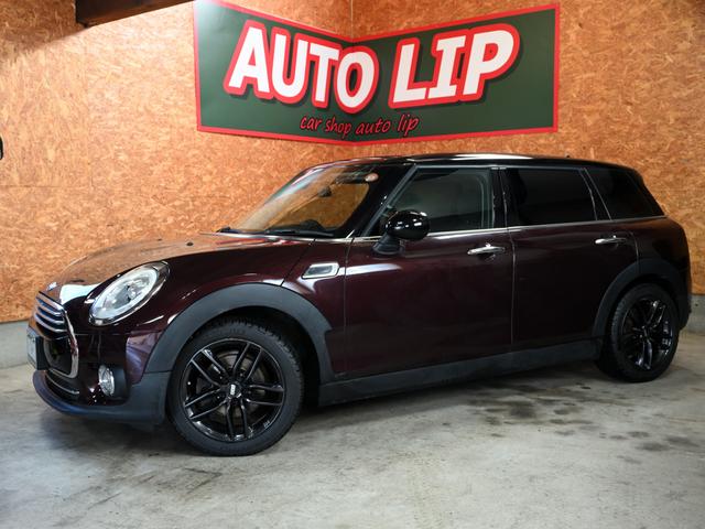 ＭＩＮＩ クーパー　クラブマン　クーパー　クラブマン　禁煙車　コンフォートアクセス　ＥＴＣ搭載ルームミラー　スマートキー　純正ナビ　Ｂｌｕｅｔｏｏｔｈオーディオ　バックカメラ　クルーズコントロール　ターボ（4枚目）