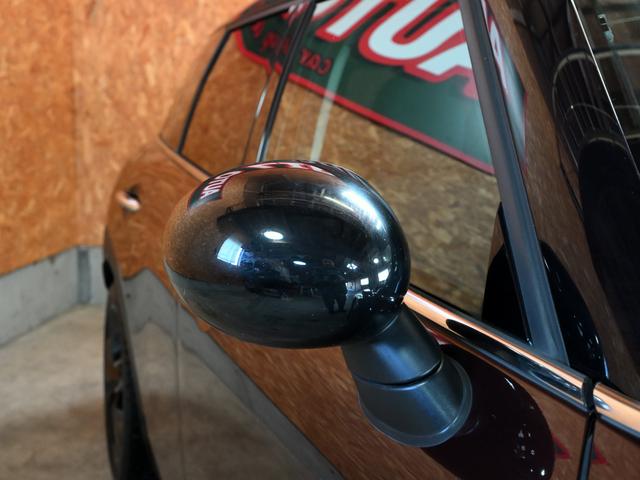ＭＩＮＩ クーパー　クラブマン　クーパー　クラブマン　禁煙車　コンフォートアクセス　ＥＴＣ搭載ルームミラー　スマートキー　純正ナビ　Ｂｌｕｅｔｏｏｔｈオーディオ　バックカメラ　クルーズコントロール　ターボ（8枚目）