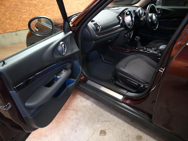 ＭＩＮＩ クーパー　クラブマン　クーパー　クラブマン　禁煙車　コンフォートアクセス　ＥＴＣ搭載ルームミラー　スマートキー　純正ナビ　Ｂｌｕｅｔｏｏｔｈオーディオ　バックカメラ　クルーズコントロール　ターボ（32枚目）