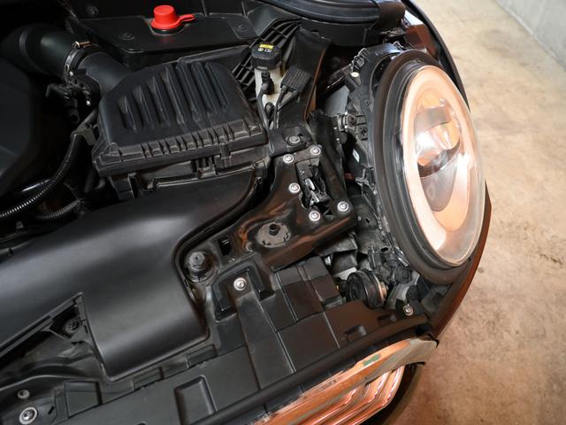 ＭＩＮＩ クーパー　クラブマン　クーパー　クラブマン　禁煙車　コンフォートアクセス　ＥＴＣ搭載ルームミラー　スマートキー　純正ナビ　Ｂｌｕｅｔｏｏｔｈオーディオ　バックカメラ　クルーズコントロール　ターボ（42枚目）