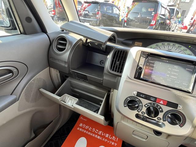 タント Ｌ　４ＷＤ　スライドドア　キーレスエントリー　ＡＴ　盗難防止システム　ＣＤ　衝突安全ボディ　エアコン　記録簿（10枚目）