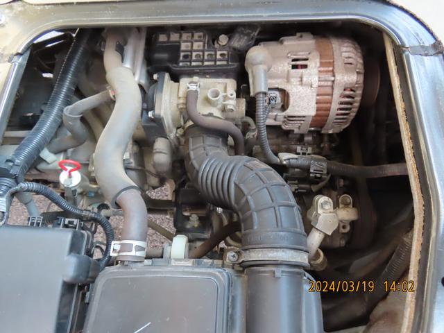 エブリイ ＰＣリミテッド　４ＷＤ　両側スライドドア　キーレスエント　禁煙車　ワンオーナー　記録簿　フルフラット（17枚目）