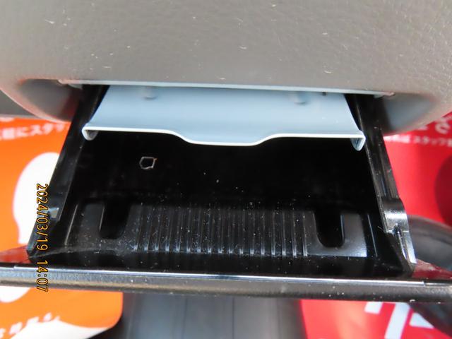 エブリイ ＰＣリミテッド　４ＷＤ　両側スライドドア　キーレスエント　禁煙車　ワンオーナー　記録簿　フルフラット（24枚目）