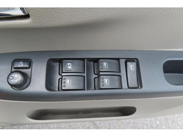 ミライース Ｘｆ　４ＷＤ／ＣＶＴ　キーレスエントリー　寒冷地仕様　ＣＤ　アイドリングストップ　エアコン　パワステ　運転席・助手席エアバッグ（22枚目）