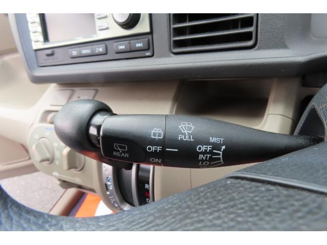 ライフ Ｇ　４ＷＤ　エアコン　パワステ　ＡＢＳ　キーキーレスエントリー　衝突安全ボディ　禁煙車　ベンチシート　バックカメラ　ＣＤ　ナビ（25枚目）